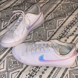 Women’s Classic Nike-Iridescent